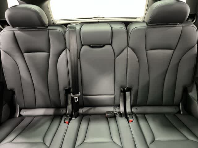 Thumbnail: 2025 Audi Q7 - 22