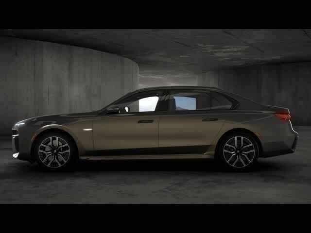Thumbnail: 2025 BMW 7 Series - 4