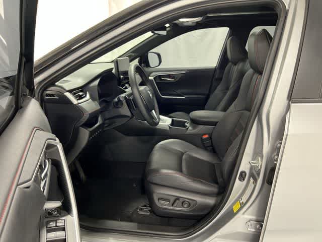 Thumbnail: 2025 Toyota RAV4 - 10