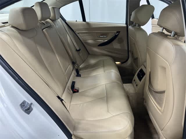 Thumbnail: 2014 BMW 3 Series - 25