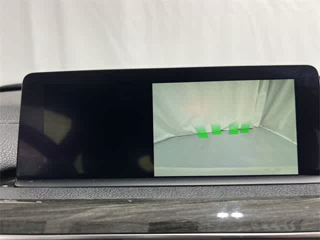 Thumbnail: 2018 BMW 3 Series - 29