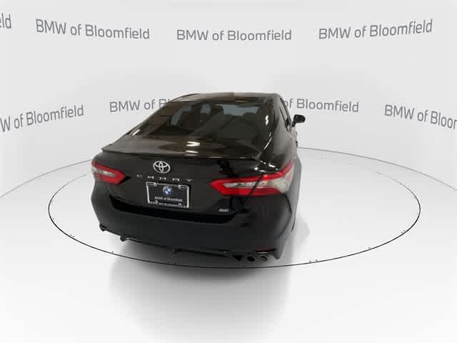Thumbnail: 2018 Toyota Camry - 7