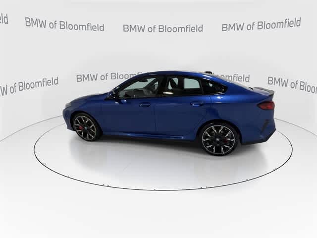 Thumbnail: 2025 BMW 2 Series - 5