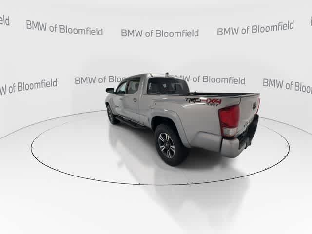 Thumbnail: 2017 Toyota Tacoma - 6