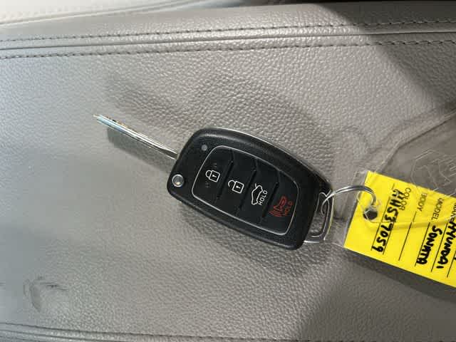 Thumbnail: 2017 Hyundai Sonata - 32