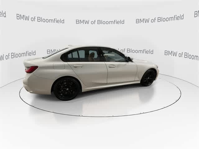 Thumbnail: 2022 BMW 3 Series - 8
