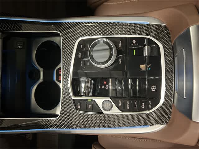 Thumbnail: 2025 BMW X7 - 30