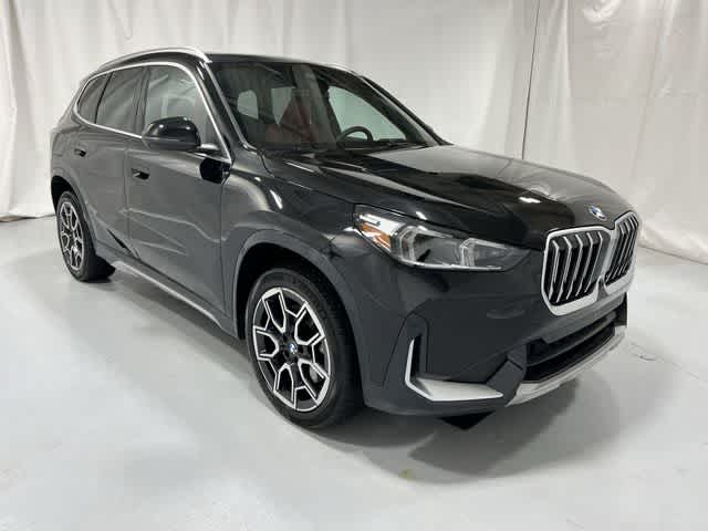 Thumbnail: 2025 BMW X1 - 15