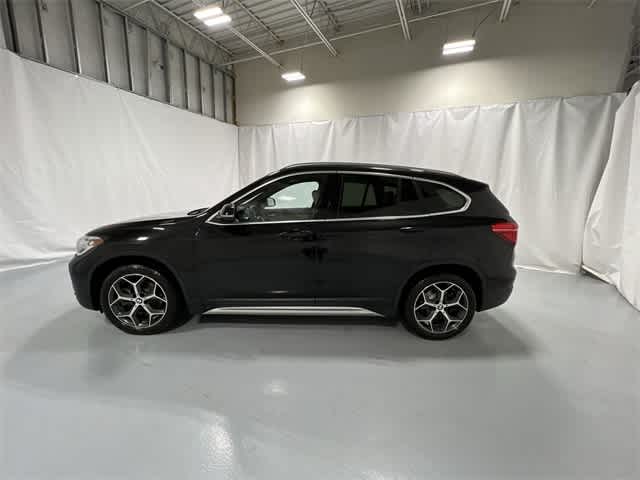 Thumbnail: 2019 BMW X1 - 11