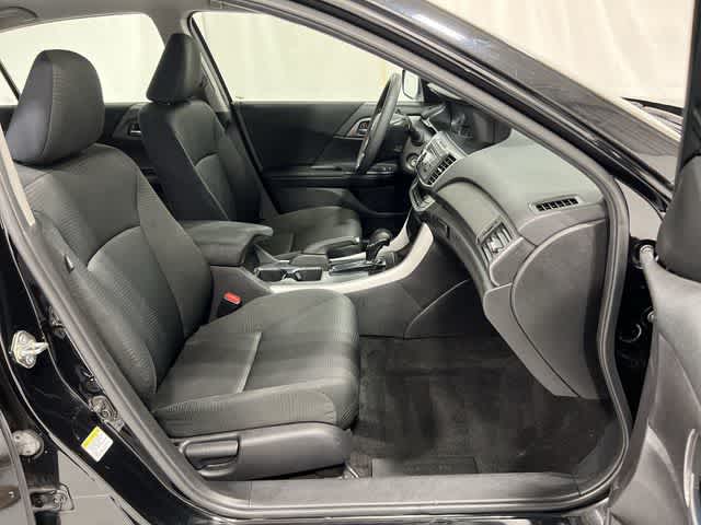 Thumbnail: 2015 Honda Accord - 25