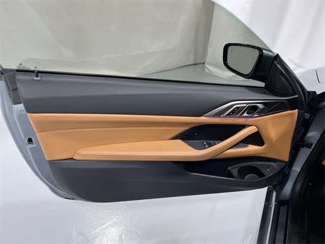 Thumbnail: 2022 BMW 4 Series - 35