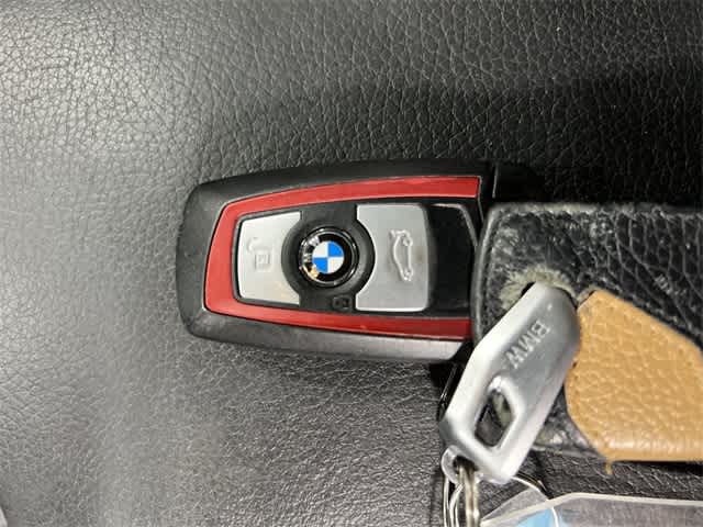 Thumbnail: 2014 BMW 3 Series - 33