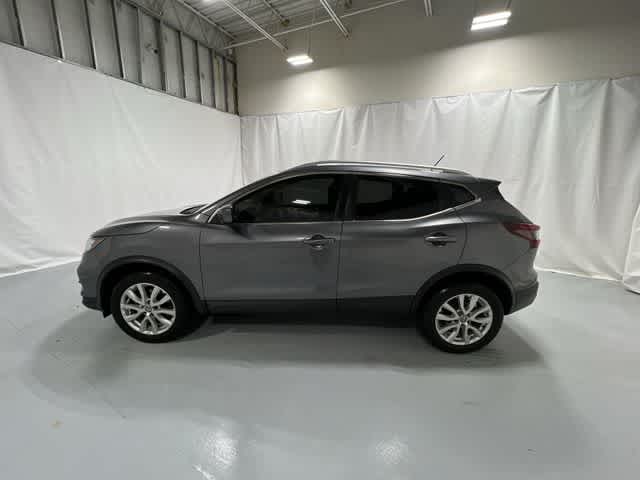 Thumbnail: 2020 Nissan Rogue Sport - 11