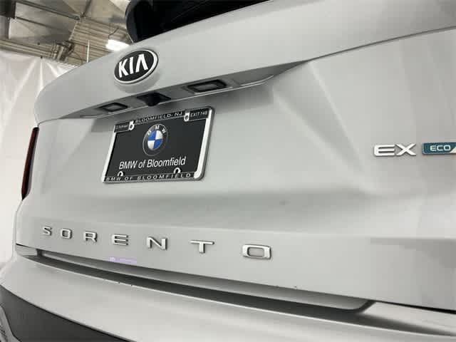 Thumbnail: 2021 Kia Sorento - 17