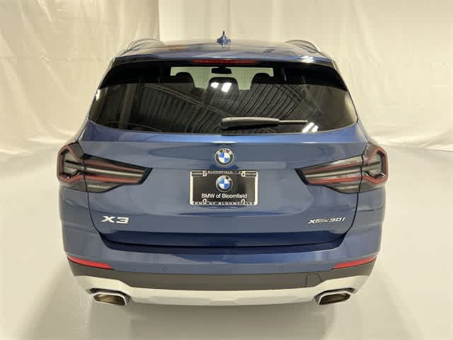 Thumbnail: 2023 BMW X3 - 13