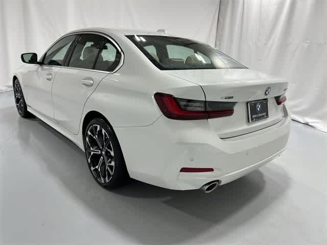 Thumbnail: 2025 BMW 3 Series - 12