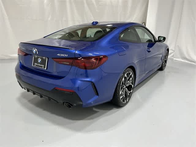 Thumbnail: 2025 BMW 4 Series - 14
