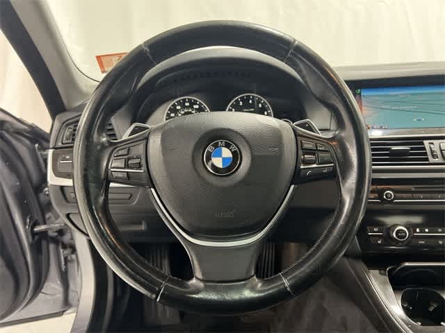 Thumbnail: 2016 BMW 5 Series - 27