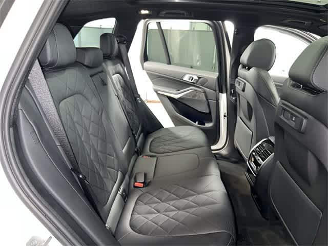 2023 BMW X5 xDrive40i 26