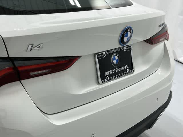 Thumbnail: 2023 BMW i4 - 17