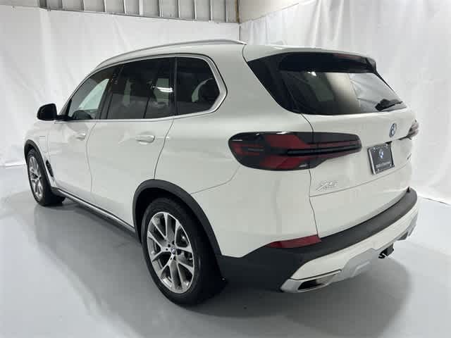 Thumbnail: 2026 BMW X5 - 12