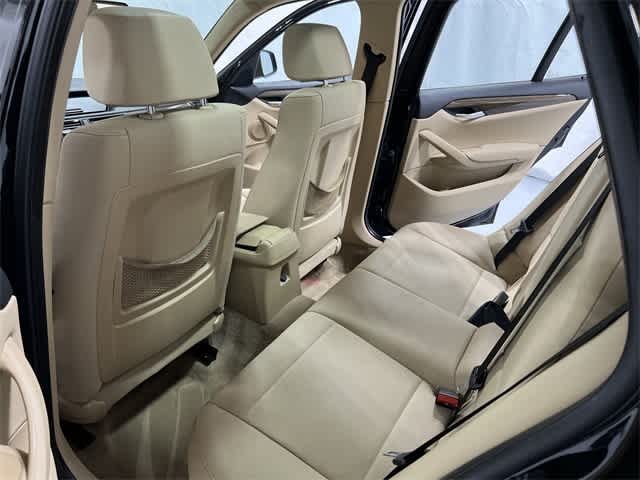 Thumbnail: 2015 BMW X1 - 24