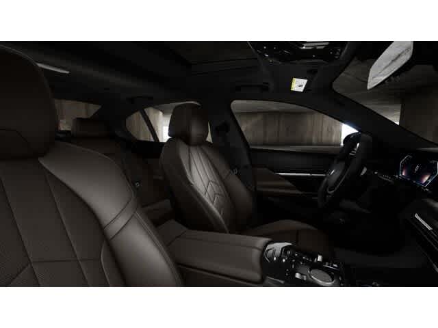 Thumbnail: 2026 BMW 5 Series - 9