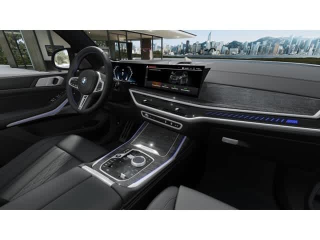 Thumbnail: 2027 BMW X7 - 14