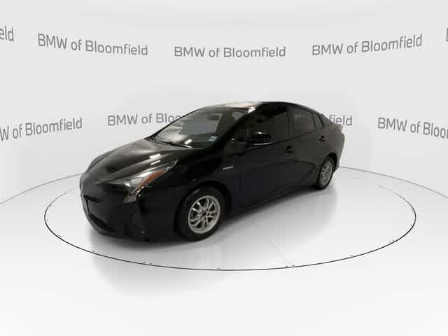 Thumbnail: 2016 Toyota Prius - 4