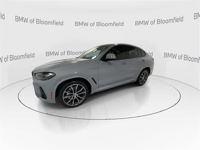 Thumbnail: 2023 BMW X4 - 4