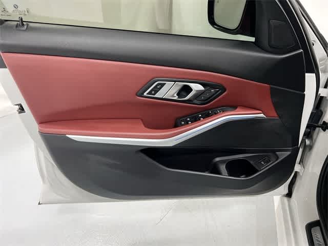 Thumbnail: 2023 BMW 3 Series - 35