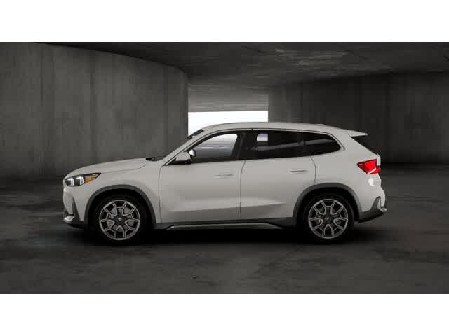 2025 BMW X1 xDrive28i 4