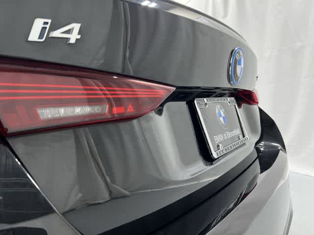Thumbnail: 2025 BMW i4 - 17
