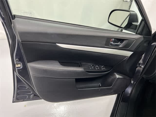 Thumbnail: 2013 Subaru Outback - 33