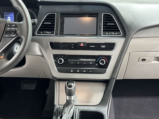 Thumbnail: 2017 Hyundai Sonata - 27