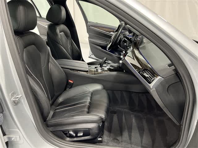 Thumbnail: 2019 BMW 5 Series - 26