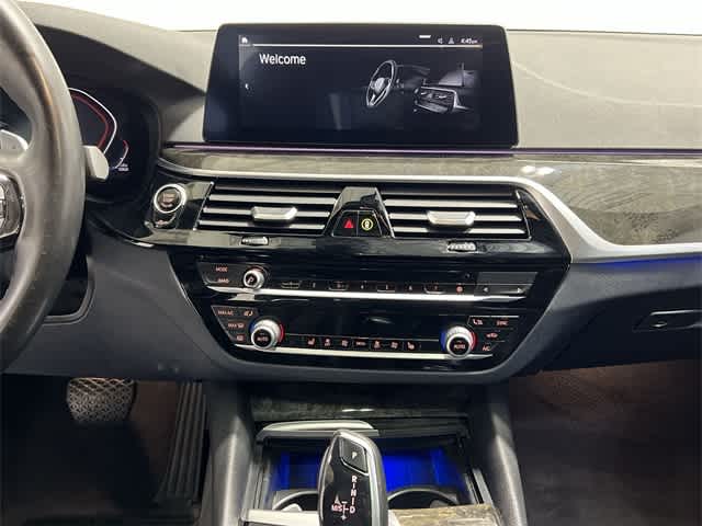 Thumbnail: 2020 BMW 5 Series - 28