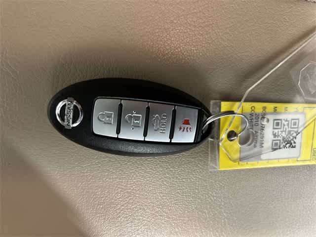 Thumbnail: 2010 Nissan Altima - 33