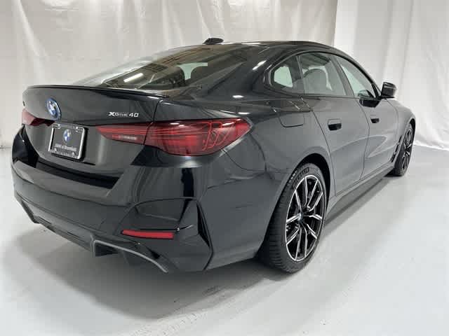 Thumbnail: 2025 BMW i4 - 14