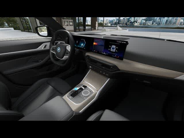 Thumbnail: 2025 BMW i4 - 14