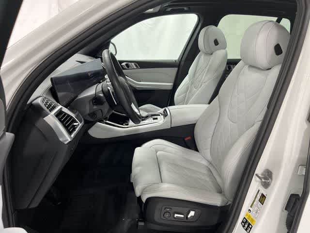 Thumbnail: 2024 BMW X5 - 21