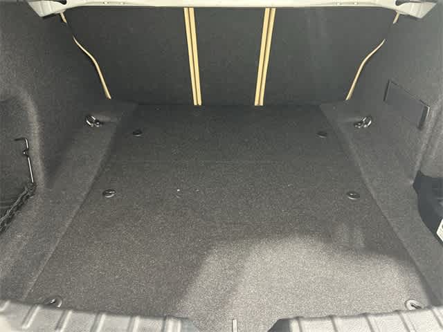 Thumbnail: 2014 BMW 3 Series - 31