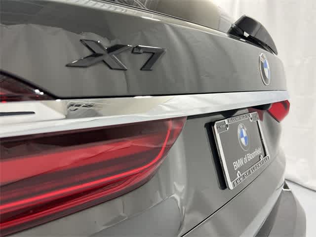 Thumbnail: 2022 BMW X7 - 17