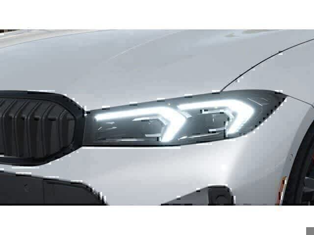 Thumbnail: 2026 BMW 3 Series - 6