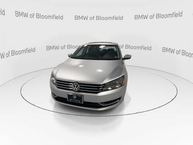 Thumbnail: 2013 Volkswagen Passat - 3