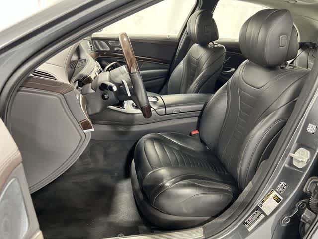 Thumbnail: 2018 Mercedes-Benz S-Class - 21