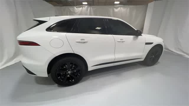 Thumbnail: 2024 Jaguar F-Pace - 8