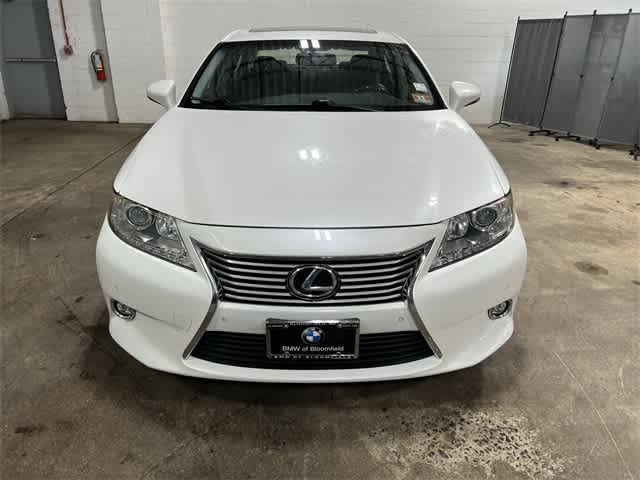 Thumbnail: 2014 Lexus ES - 17