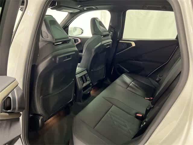 Thumbnail: 2025 BMW X3 - 24