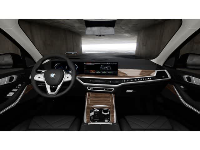 Thumbnail: 2026 BMW X7 - 11